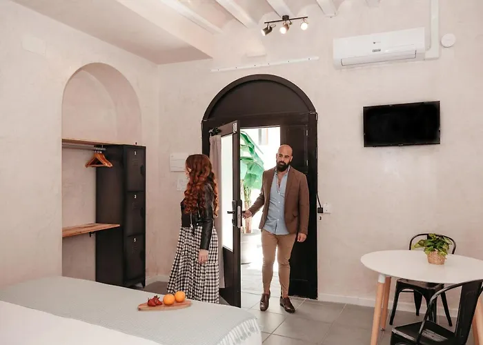 Astuto Boutique Jerez - Adults Only