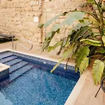 בית הארחה Astuto Boutique Jerez - Adults Only 4*