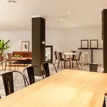 בית הארחה Astuto Boutique Jerez - Adults Only