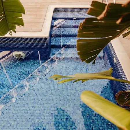 Astuto Boutique Jerez - Adults Only 招待所 4*
