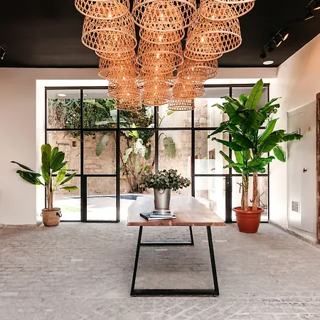 Maison d'hôtes Astuto Boutique Jerez - Adults Only 4*