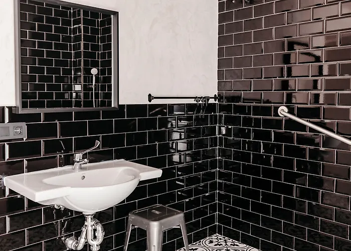 Maison d'hôtes Astuto Boutique Jerez - Adults Only 4*